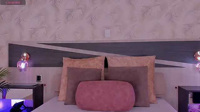 Snapshot of dana_hazze chatting on February 20, 2026, 5:15 am dana hazze online show from February 20, 2026, 5:15 am