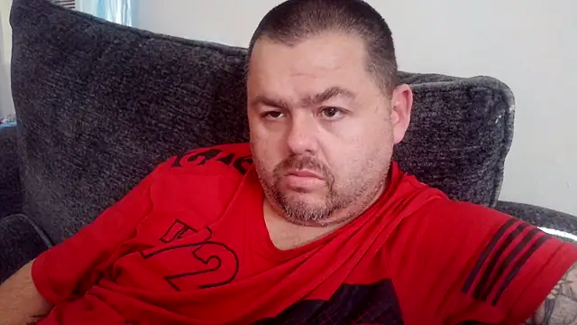 Chupapimunyano340 online show from April 23, 2026, 8:43 pm