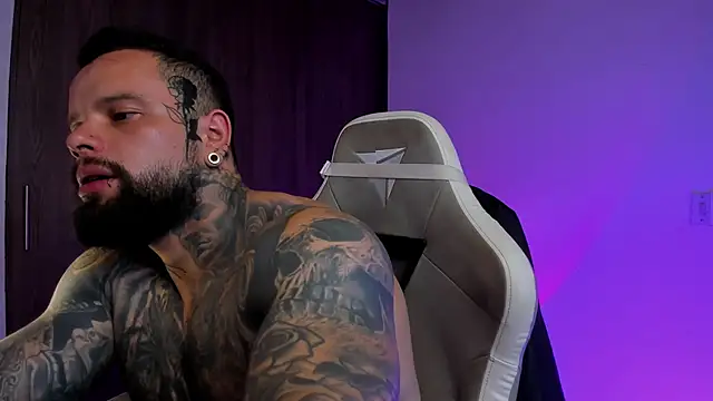 natevillage online show from October 4, 2025, 10:11 pm