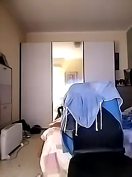 KalendaXL online show from February 28, 2026, 1:38 am