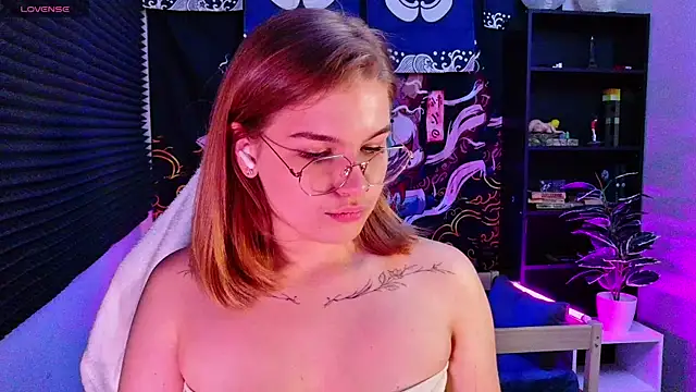 SophieMurrr online show from July 20, 2026, 8:11 pm
