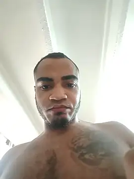 Snapshot of SanChacal5694 chatting on December 20, 2025, 3:59 pm SanChacal5694 online show from December 20, 2025, 3:59 pm