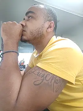 Snapshot of SanChacal5694 chatting on January 6, 2026, 10:14 pm SanChacal5694 online show from January 6, 2026, 10:14 pm