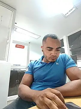 Snapshot of SanChacal5694 chatting on November 19, 2025, 5:57 pm SanChacal5694 online show from November 19, 2025, 5:57 pm