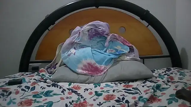 Mich sung3 online show from March 19, 2026, 3:06 am