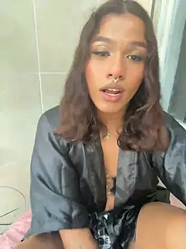 cam11 07 online show from January 9, 2026, 10:28 pm