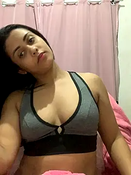 afroditii online show from November 27, 2025, 12:22 am