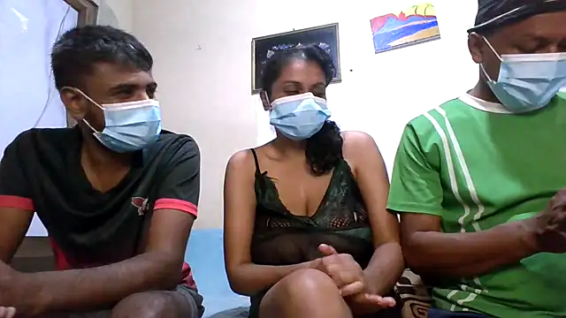 notywasu online show from November 23, 2025, 5:23 pm