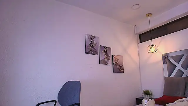 Snapshot of Rossi_ss1 chatting on April 30, 2026, 3:02 am Rossi ss1 online show from April 30, 2026, 3:02 am