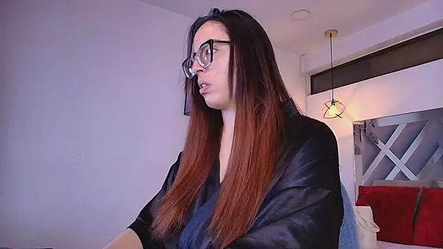 Snapshot of Rossi_ss1 chatting on April 26, 2026, 3:04 am Rossi ss1 online show from April 26, 2026, 3:04 am