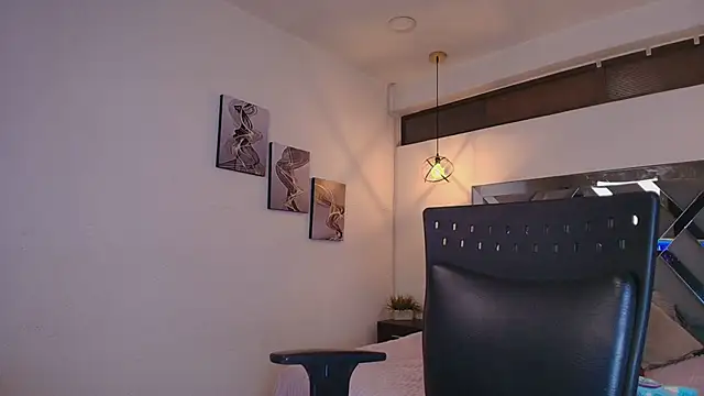 Rossi ss1 online show from March 5, 2026, 4:20 am