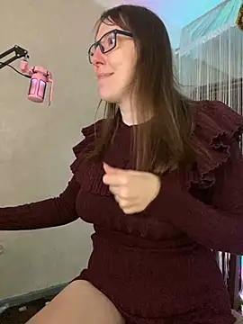 Snapshot of CrazyPinky chatting on December 13, 2024, 7:10 pm CrazyPinky online show from December 13, 2024, 7:10 pm