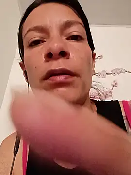 kim lebanon online show from January 11, 2026, 9:44 pm