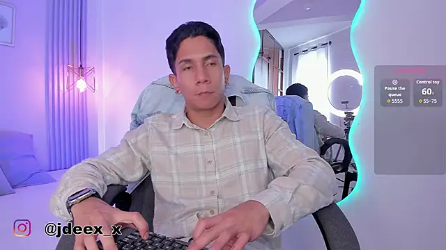 j deex online show from October 21, 2025, 2:27 pm