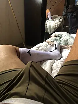 Snapshot of Vicporn0398 chatting on April 12, 2026, 3:15 pm Vicporn0398 online show from April 12, 2026, 3:15 pm