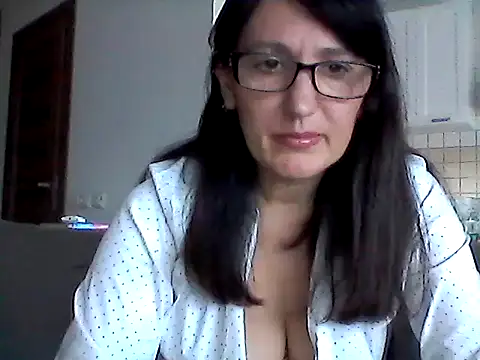 Elena48324 online show from May 29, 2026, 9:04 am