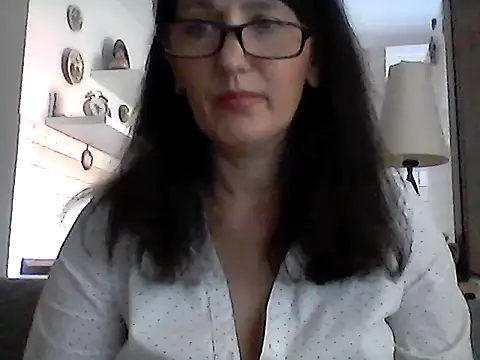 Snapshot of Elena48324 chatting on September 21, 2025, 12:32 pm Elena48324 online show from September 21, 2025, 12:32 pm
