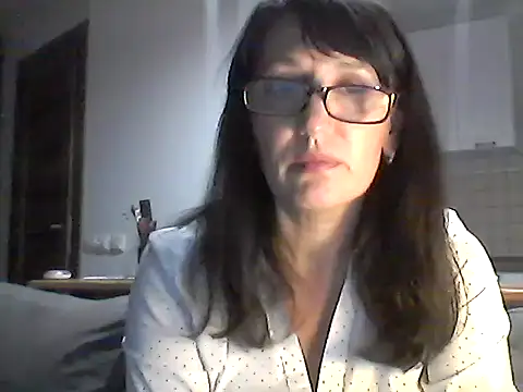 Snapshot of Elena48324 chatting on October 30, 2025, 1:09 pm Elena48324 online show from October 30, 2025, 1:09 pm