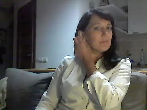 Snapshot of Elena48324 chatting on September 30, 2025, 5:19 pm Elena48324 online show from September 30, 2025, 5:19 pm