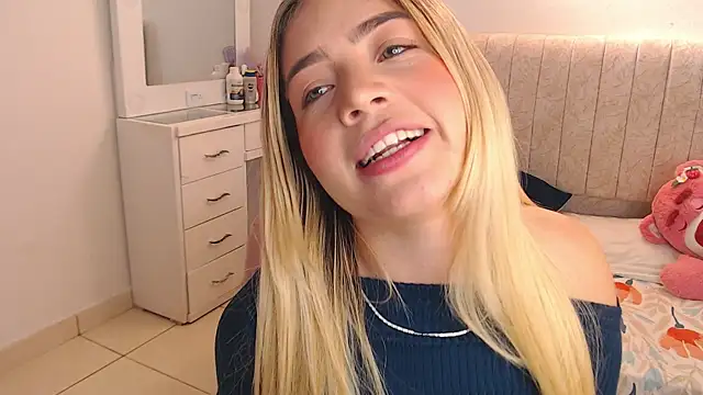  Tiffany1 online show from April 6, 2026, 11:06 pm