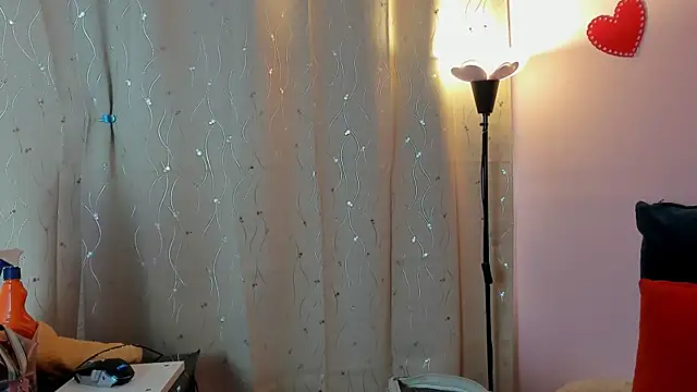 Dafne Mel online show from February 23, 2026, 12:28 pm