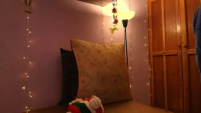 Dafne Mel online show from November 24, 2025, 12:27 pm