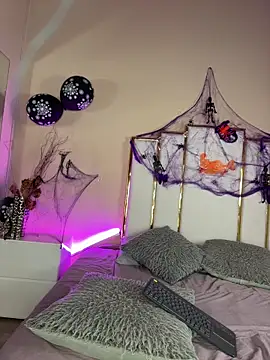 Snapshot of Alexandraa_Gomez chatting on October 24, 2025, 9:03 pm Alexandraa Gomez online show from October 24, 2025, 9:03 pm