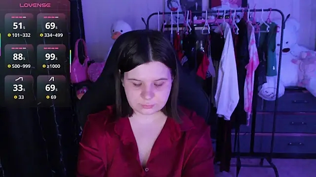 AmyVibess online show from May 14, 2026, 6:16 pm