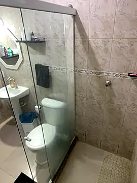 Snapshot of DhanRhuanRd chatting on October 8, 2025, 10:43 pm DhanRhuanRd online show from October 8, 2025, 10:43 pm