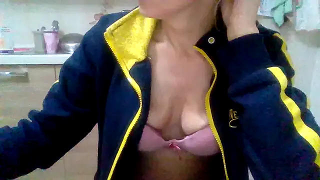 Kelly80 online show from February 26, 2026, 3:50 am