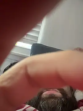 kempg843 online show from December 3, 2025, 7:24 pm