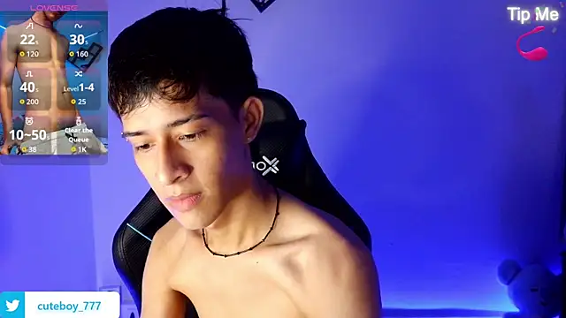 Snapshot of Danny_cute_05 chatting on October 20, 2025, 10:49 am Danny cute 05 online show from October 20, 2025, 10:49 am