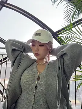 winter11 online show from March 20, 2026, 4:24 am