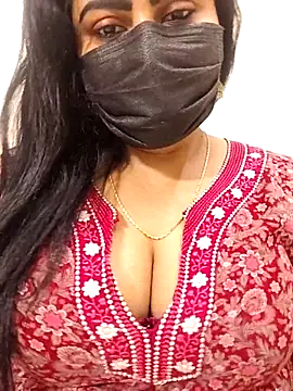 honey-flower online show from February 3, 2026, 8:08 am