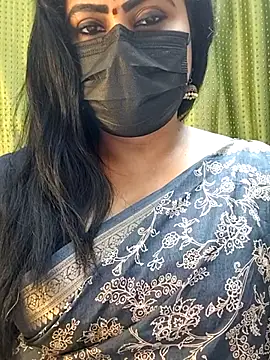 honey-flower online show from October 29, 2025, 6:01 am