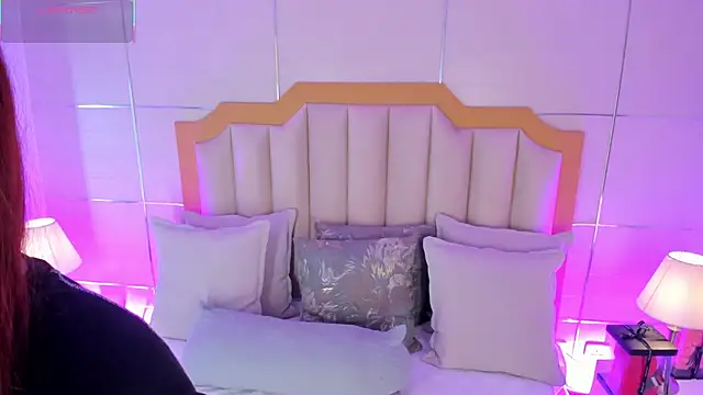 MaddieParker online show from February 13, 2026, 7:36 pm