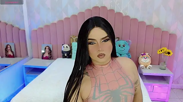 kushina uzumaki75 online show from November 17, 2025, 10:03 pm