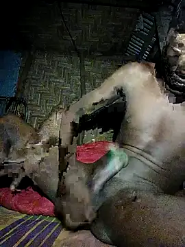 Snapshot of tamannacouple chatting on October 2, 2025, 6:33 pm tamannacouple online show from October 2, 2025, 6:33 pm