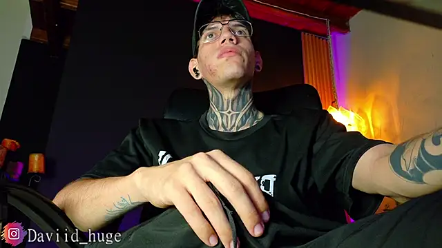 david huge online show from July 1, 2026, 1:06 am
