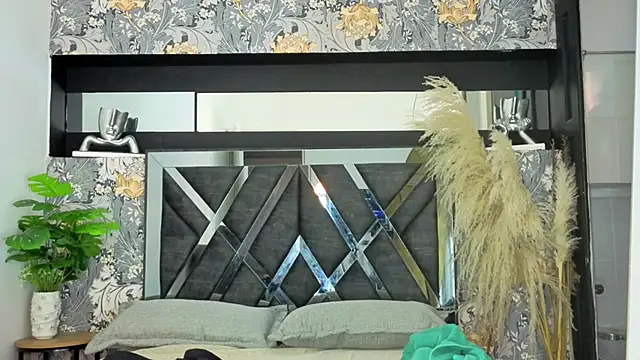 ryo light online show from January 10, 2026, 7:42 pm