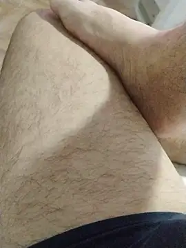 LeoMaduroSP online show from December 21, 2025, 11:49 pm