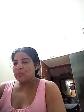 Snapshot of srimasrima chatting on March 8, 2026, 3:48 pm srimasrima online show from March 8, 2026, 3:48 pm
