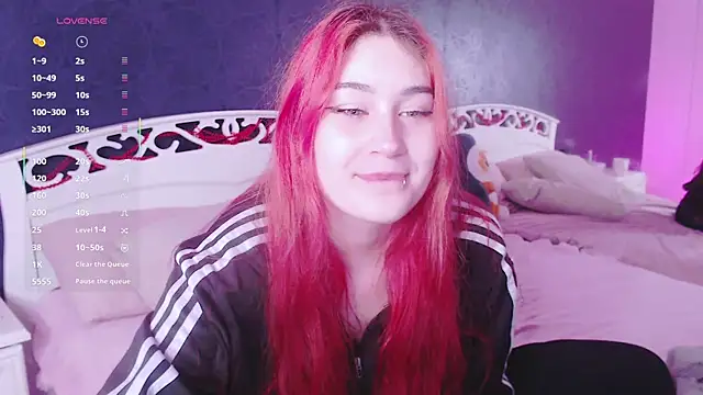 Lili Luuu online show from January 18, 2026, 3:21 am