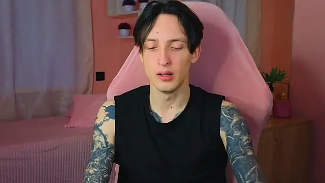 Martin Jin online show from October 3, 2025, 12:06 pm