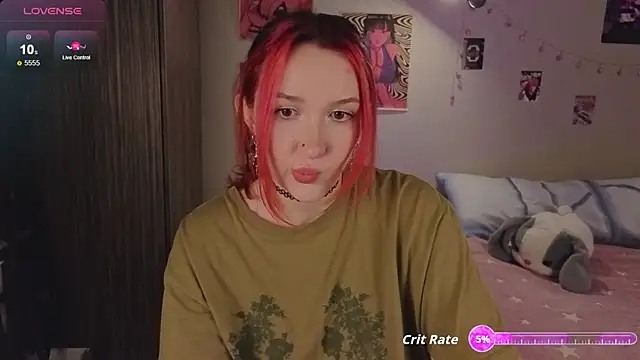 Snapshot of CrystalBlaze_ chatting on October 19, 2025, 8:00 pm CrystalBlaze  online show from October 19, 2025, 8:00 pm