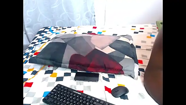 Snapshot of andrewburke06 chatting on March 17, 2026, 9:01 am andrewburke06 online show from March 17, 2026, 9:01 am