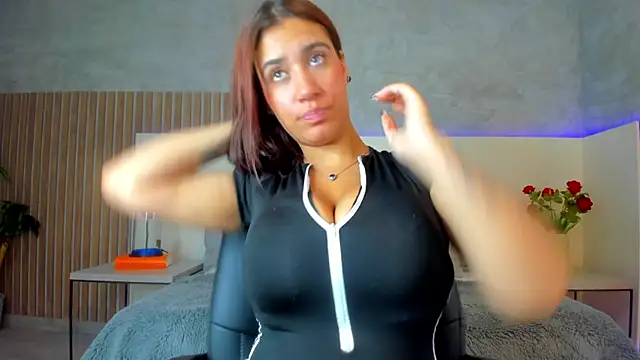 Samantha hotly online show from July 24, 2026, 6:48 pm