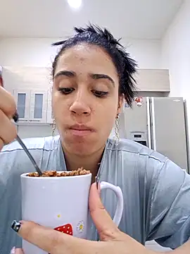 Samantha hotly online show from February 21, 2026, 1:57 pm