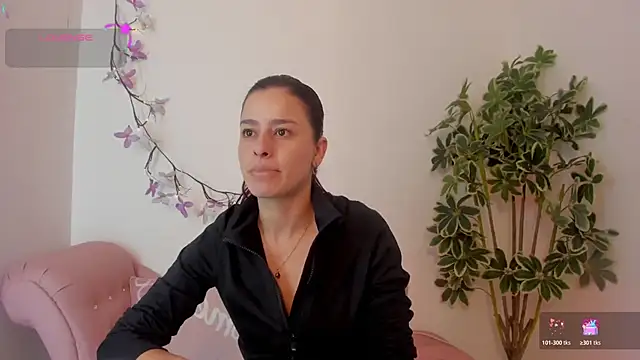 valerieMattson online show from October 25, 2025, 11:27 pm