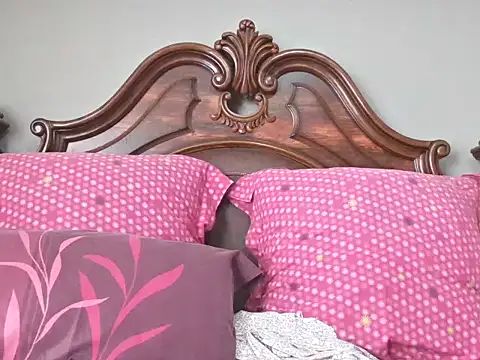 Snapshot of kinkyliciouse23 chatting on March 3, 2026, 9:05 am kinkyliciouse23 online show from March 3, 2026, 9:05 am